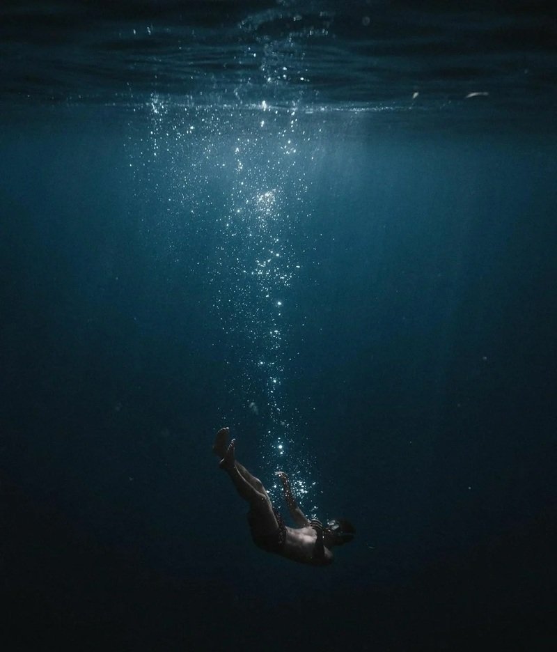 Ảnh Đăng Story Buồn 8