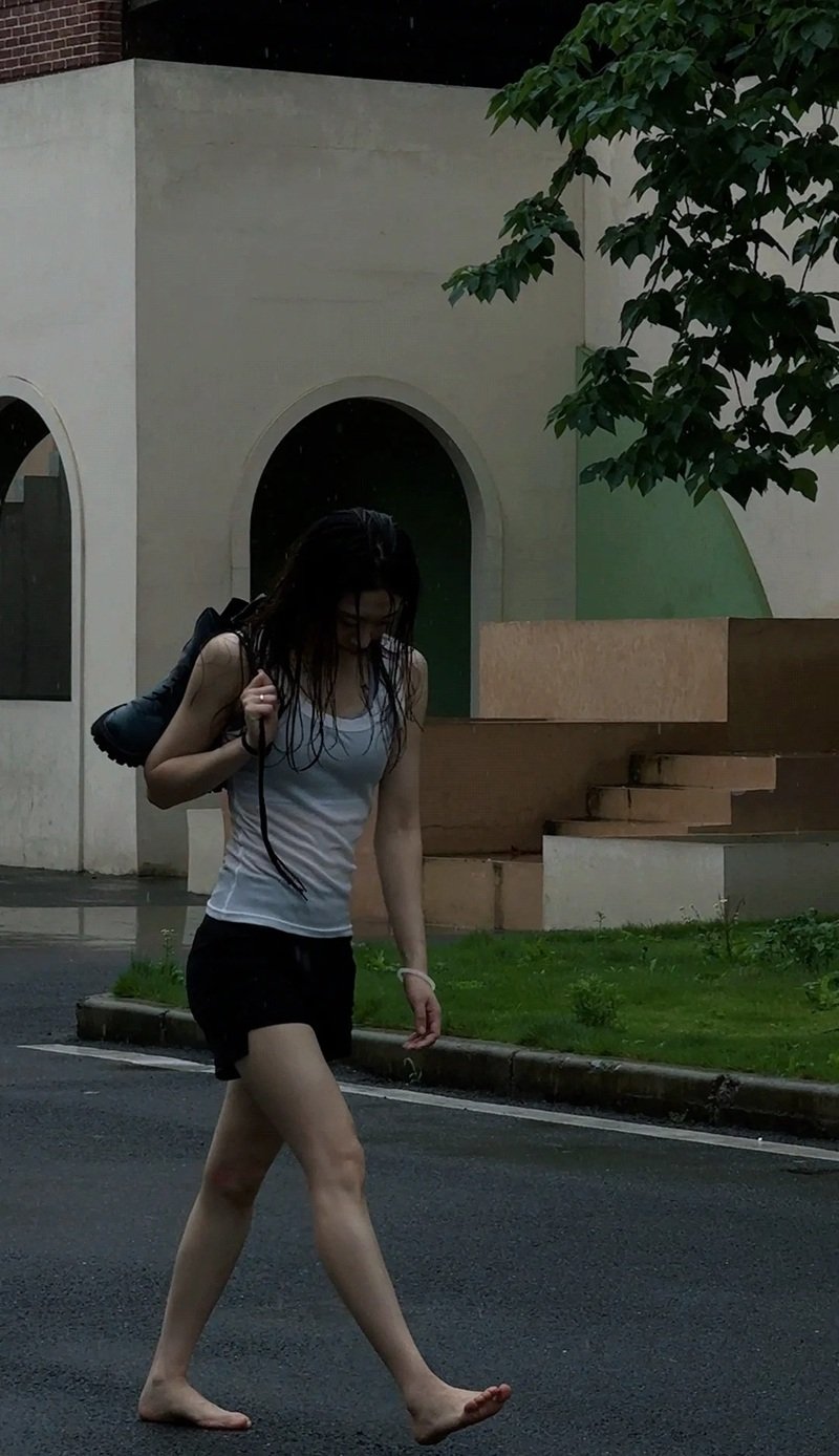 Ảnh Đi Dưới Mưa Buồn 24