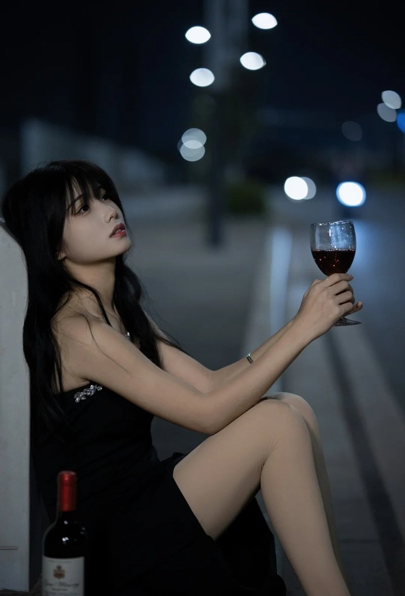 Ảnh Uống Rượu Buồn 24