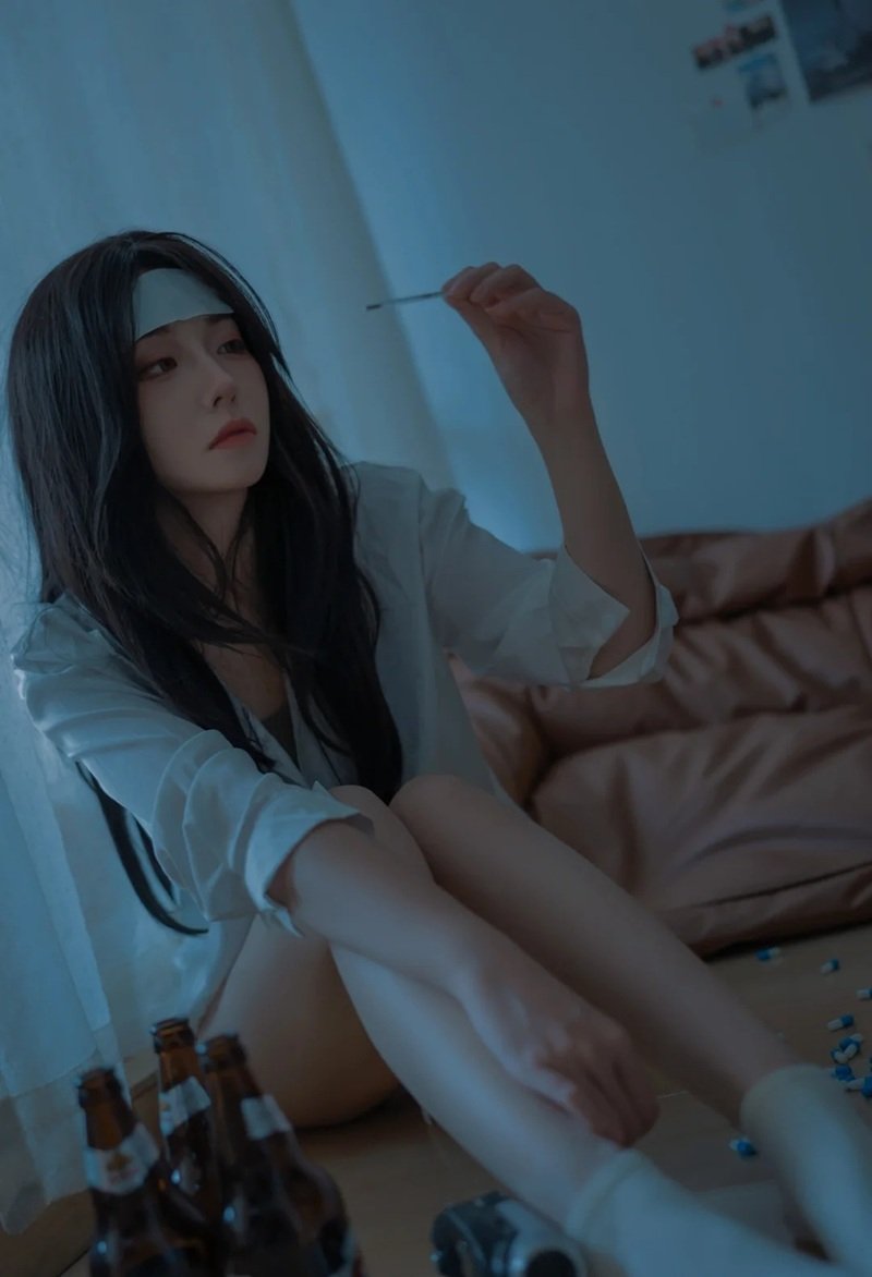 Ảnh Uống Rượu Buồn 31