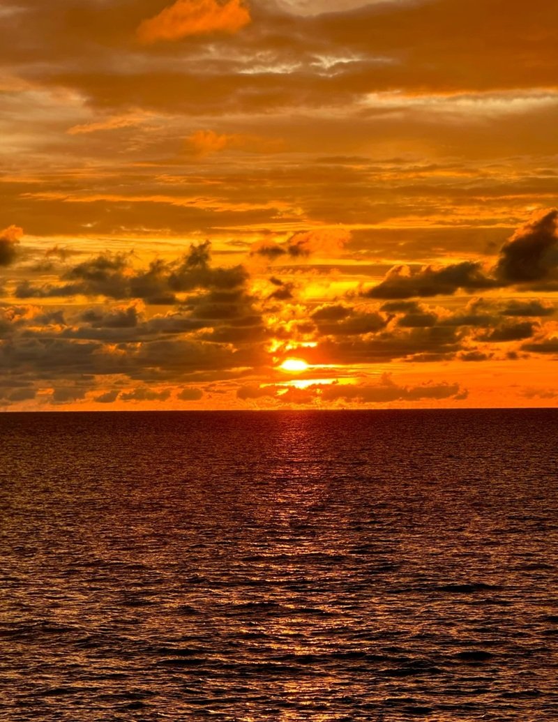 ảnh bầu trời hoàng hôn buồn 17