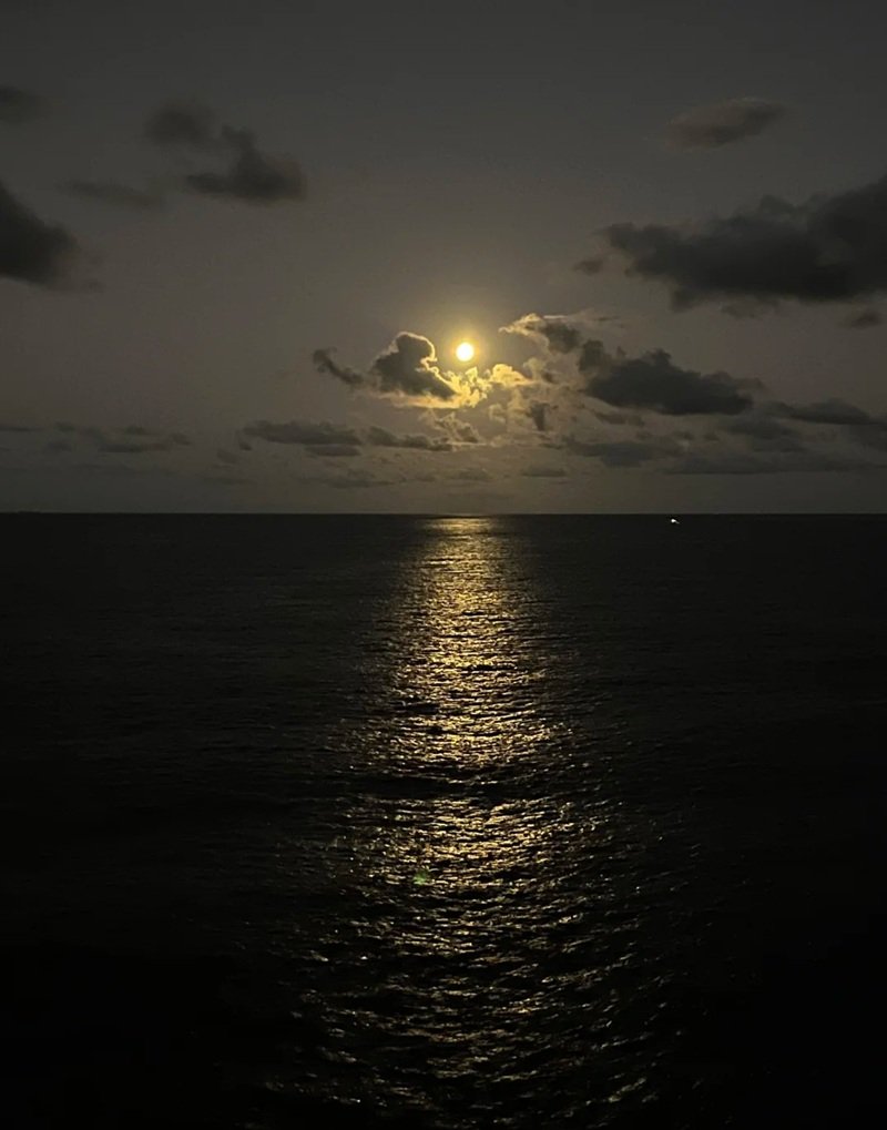 ảnh biển buồn 1