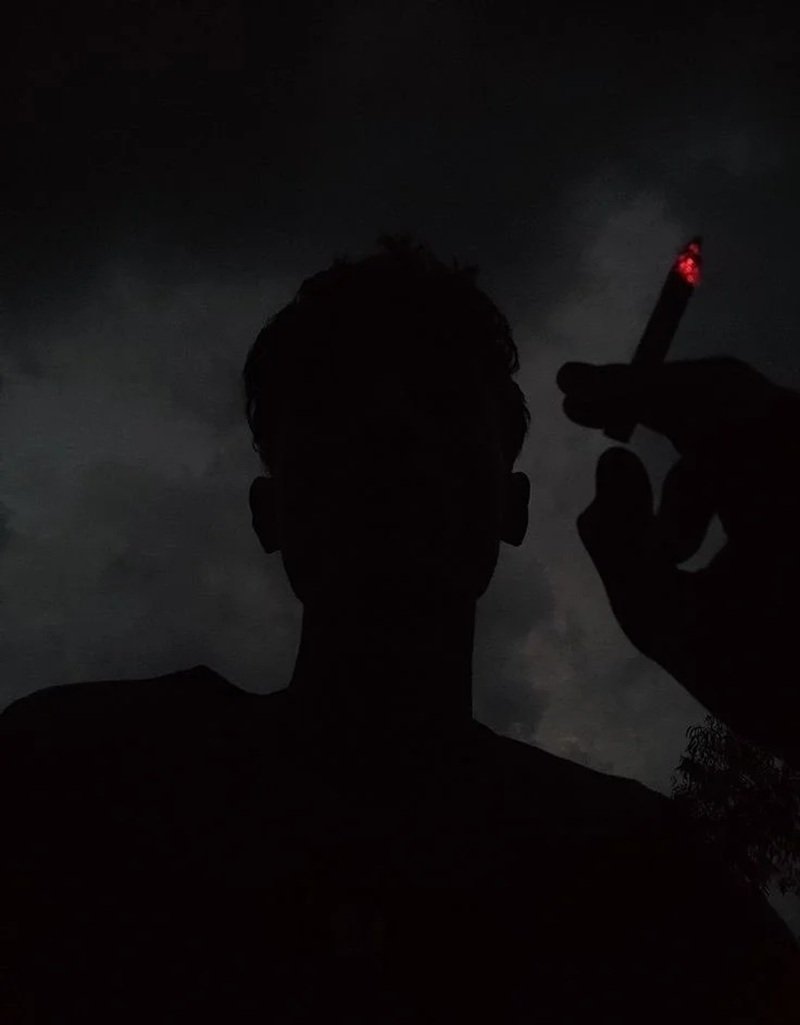 ảnh buồn đời 16