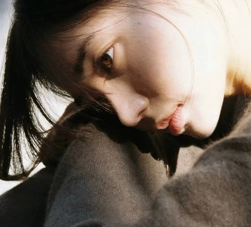 ảnh cô gái buồn 21