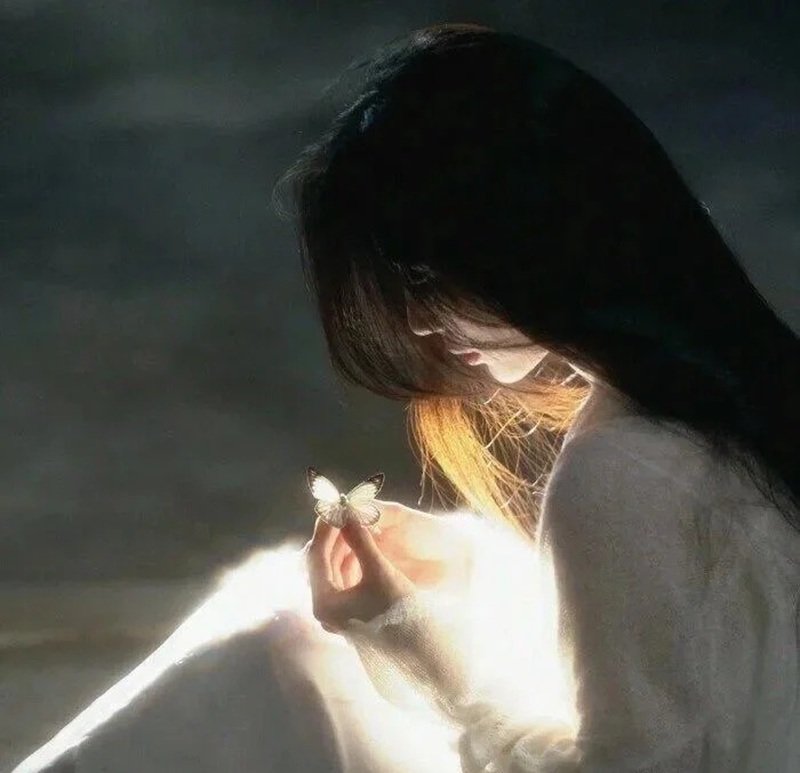 ảnh đại diện buồn 1