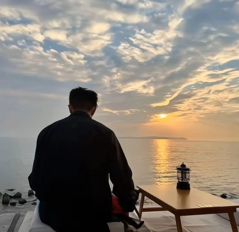 ảnh đại diện buồn 37