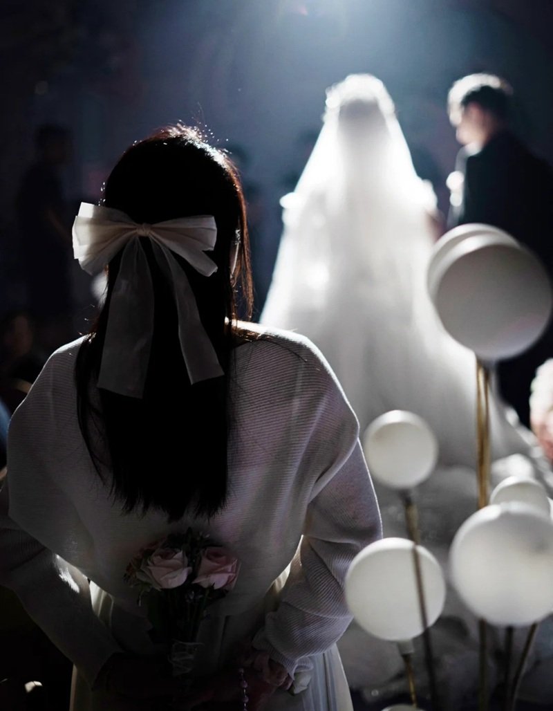 ảnh nhìn váy cưới 19