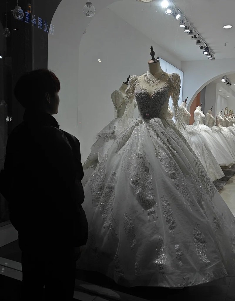 ảnh nhìn váy cưới 31