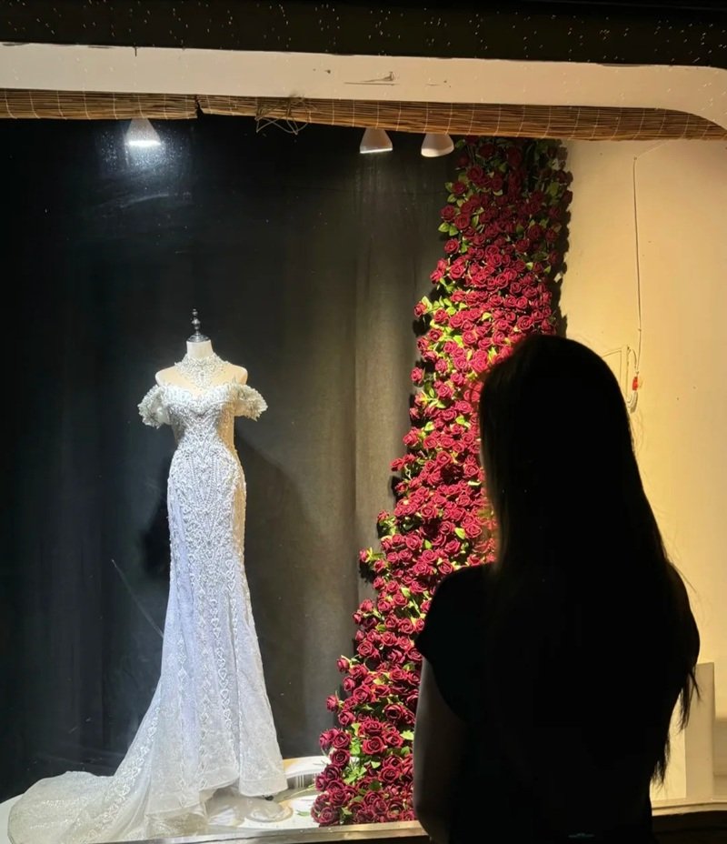 ảnh nhìn váy cưới 9