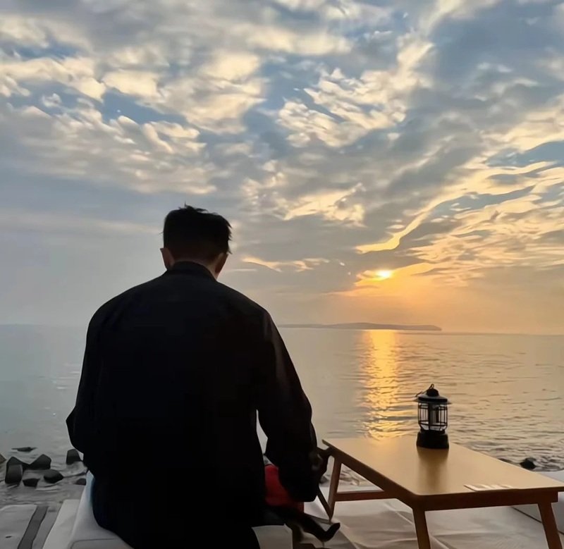 ảnh quay lưng nam buồn 20