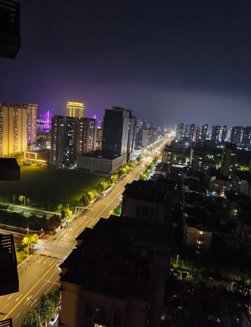 ảnh thành phố về đêm 25