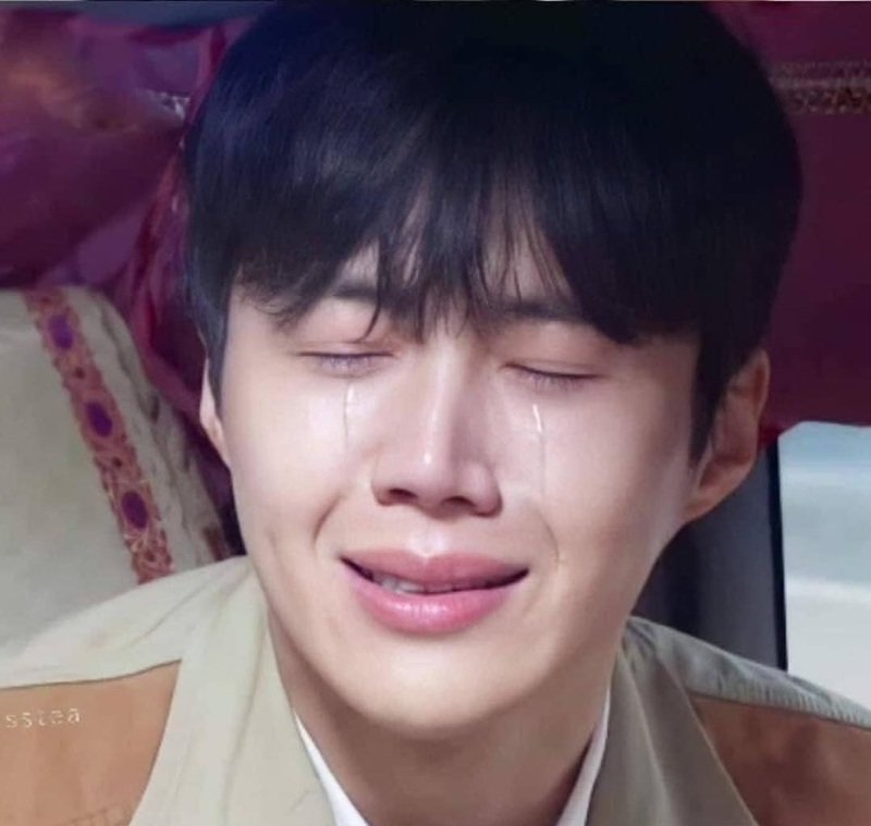 ảnh trai đẹp khóc 1