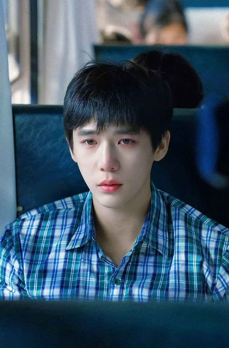 ảnh trai đẹp khóc 34