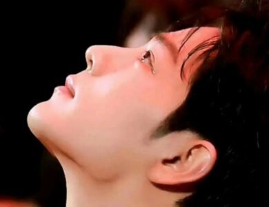 ảnh trai đẹp khóc 36