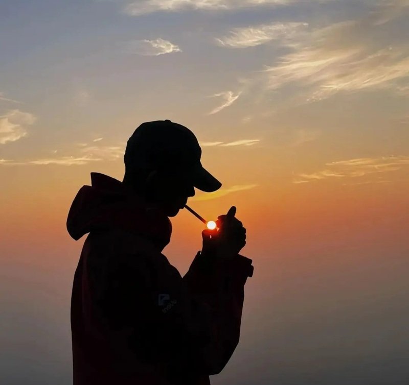 avatar buồn nam ngầu 1