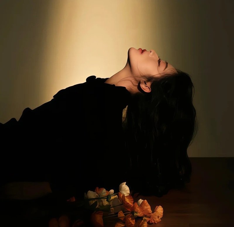 avatar buồn nữ 8