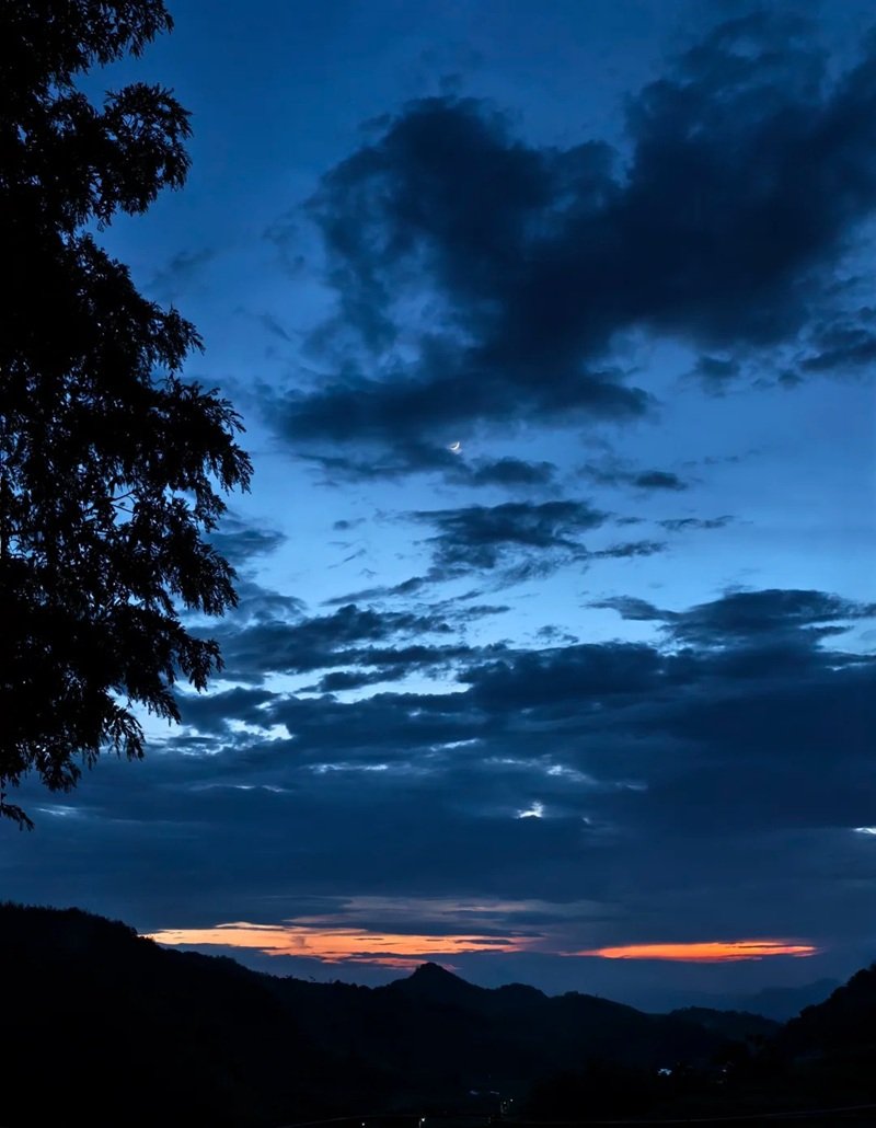 cảnh buồn tâm trạng 8