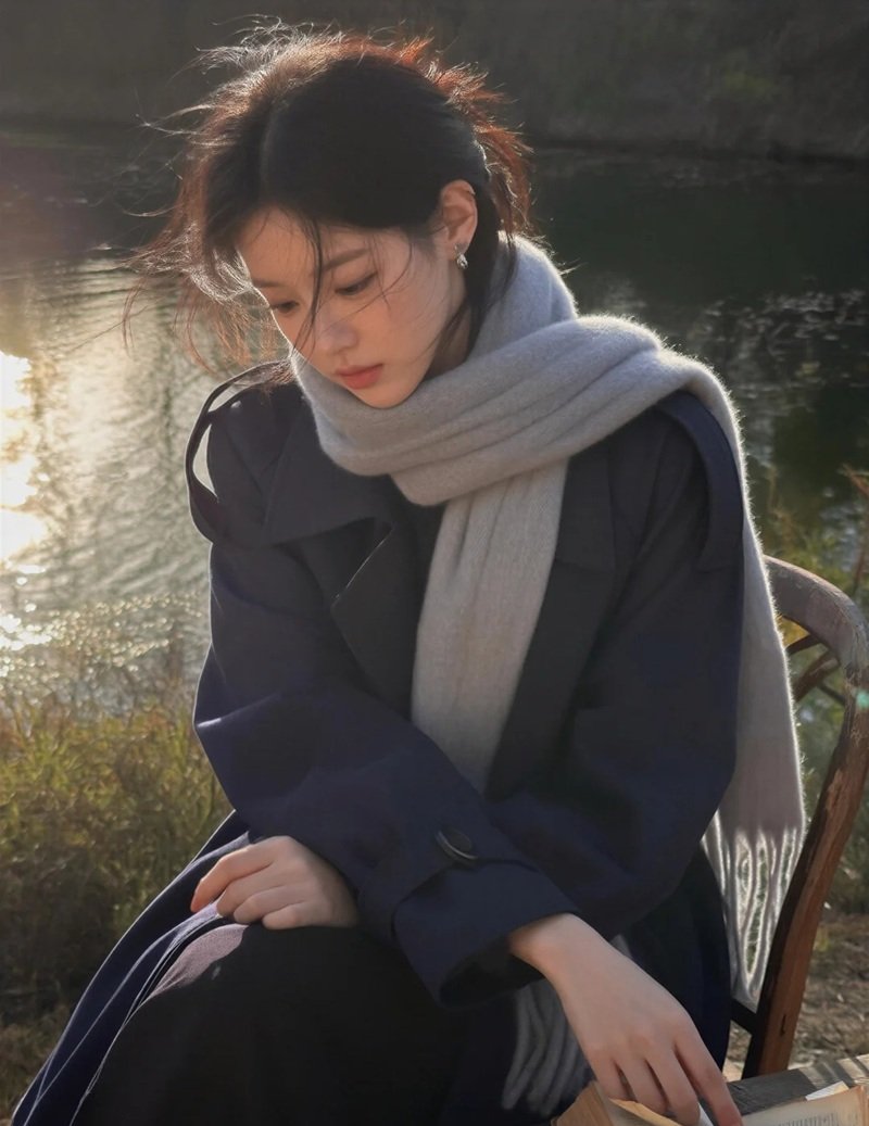 hình ảnh cô gái buồn 19