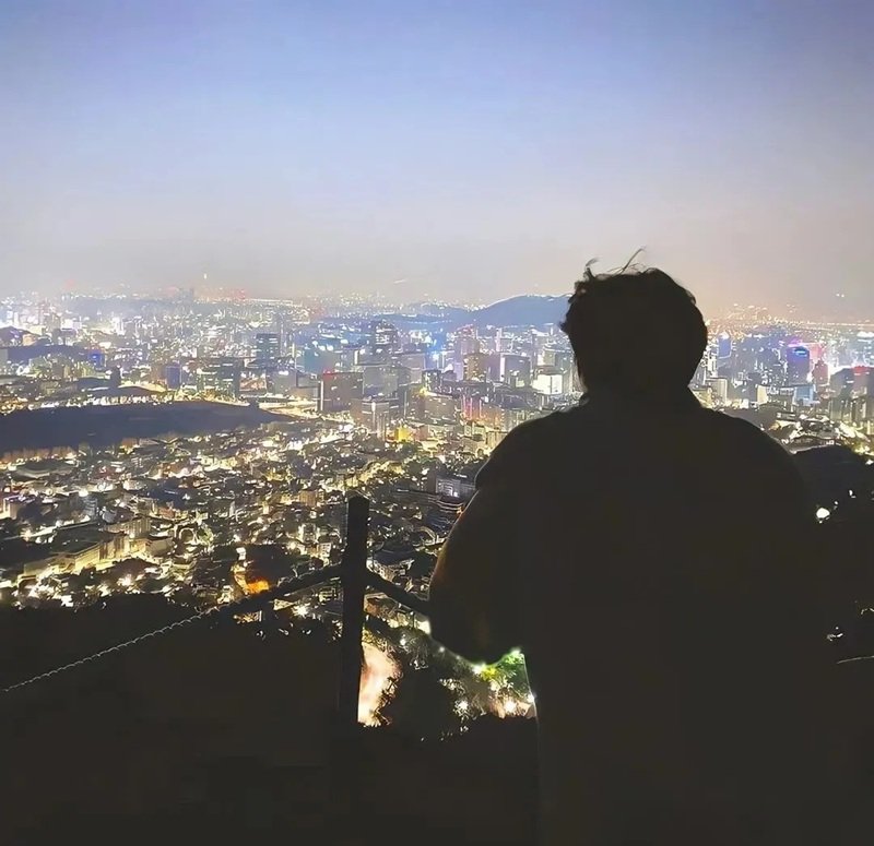 hình ảnh con trai buồn cô đơn 23