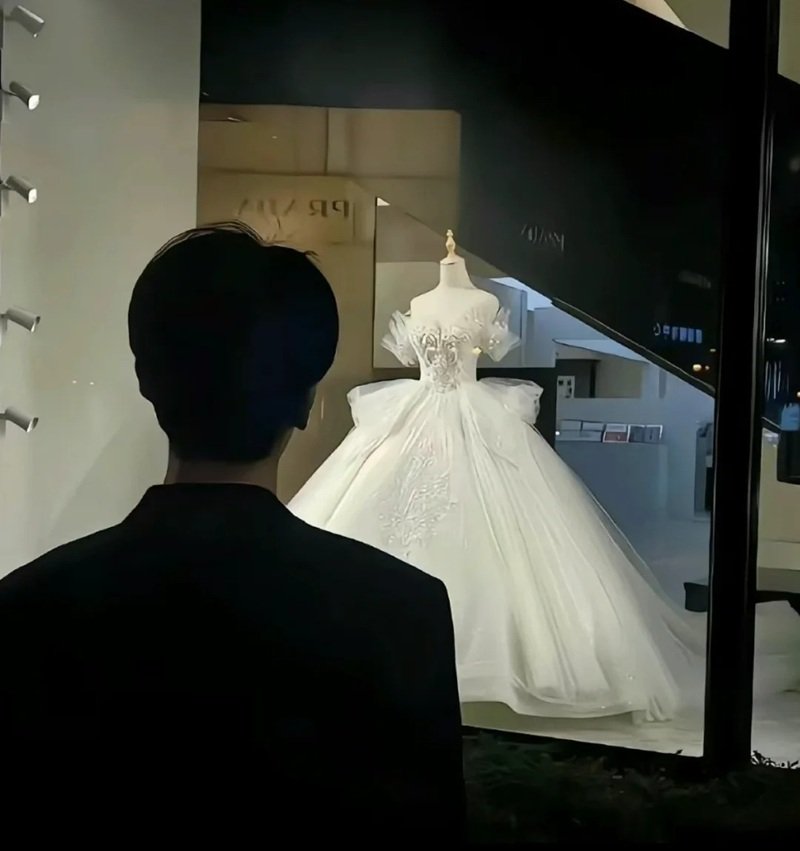 Những Hình Ảnh Chia Tay Buồn Nhất 7