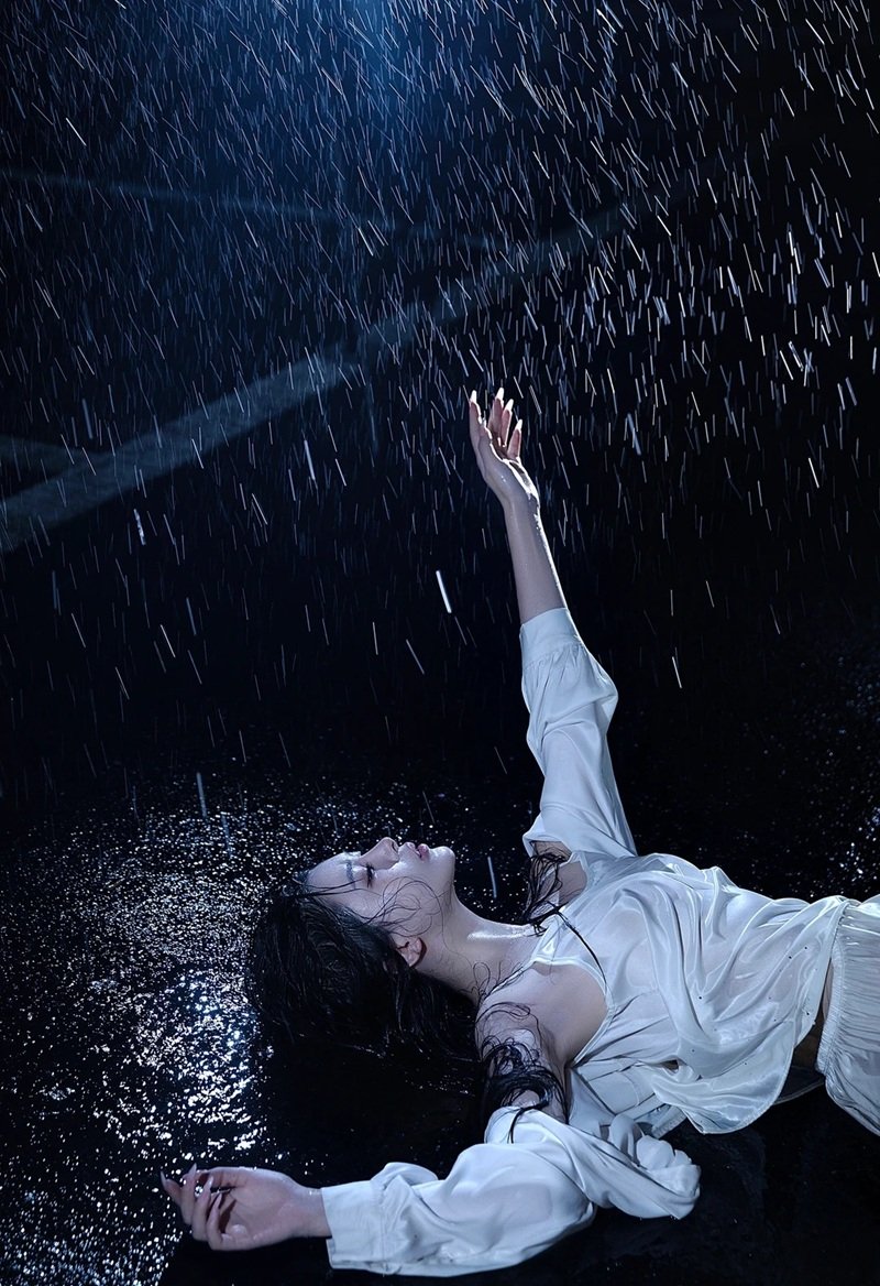 hình ảnh mưa buồn trên phố 23