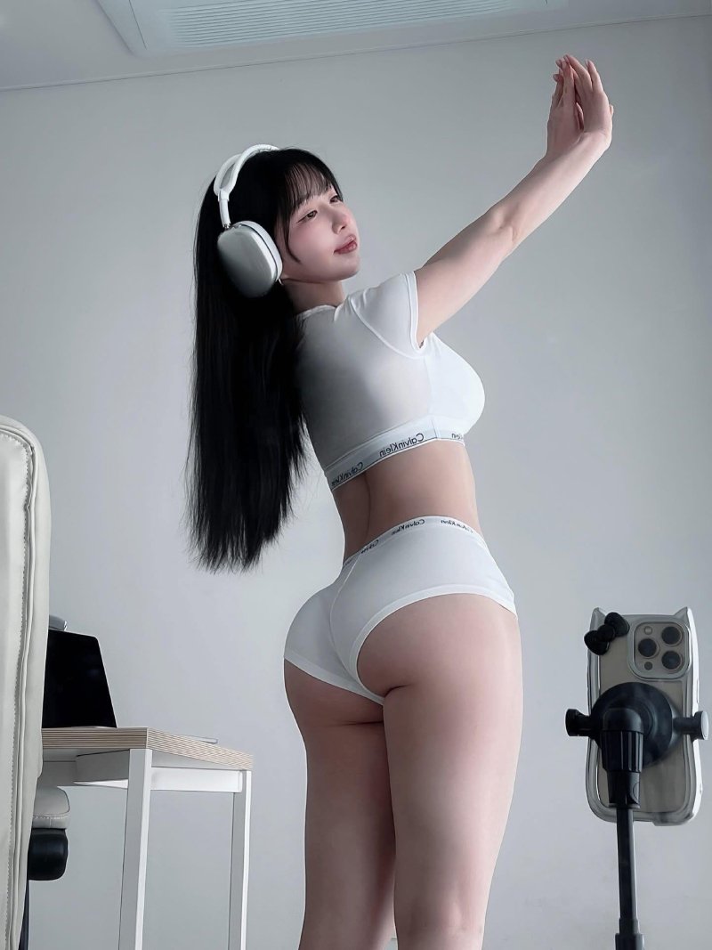 gái xinh múp rụp 22