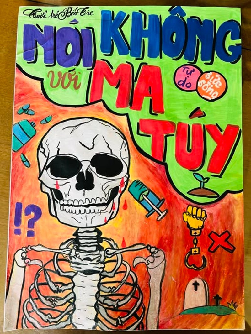 Học sinh vẽ tranh phòng chống ma túy đẹp