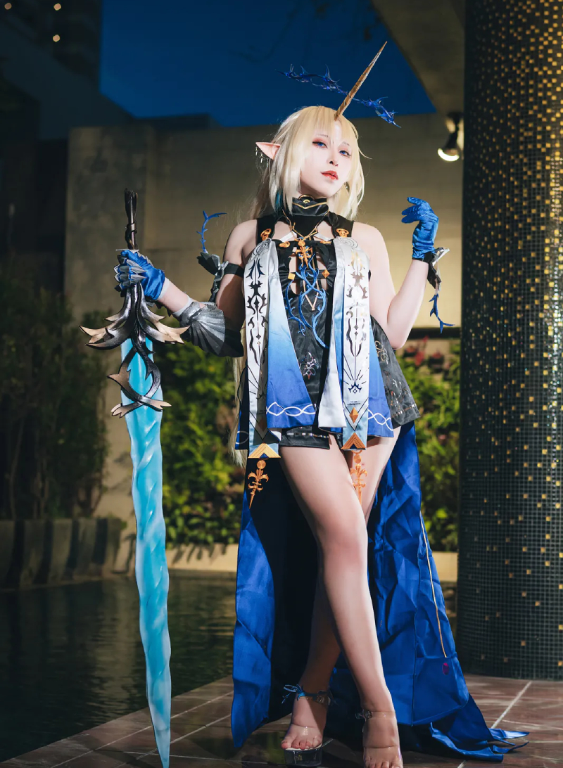 gái xinh cosplay bổ mắt (1)