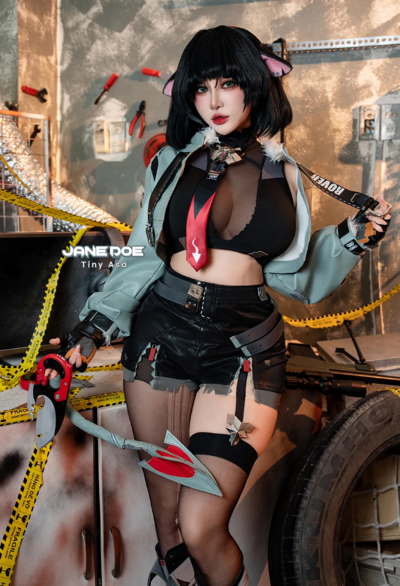 tiny asa cosplay 32